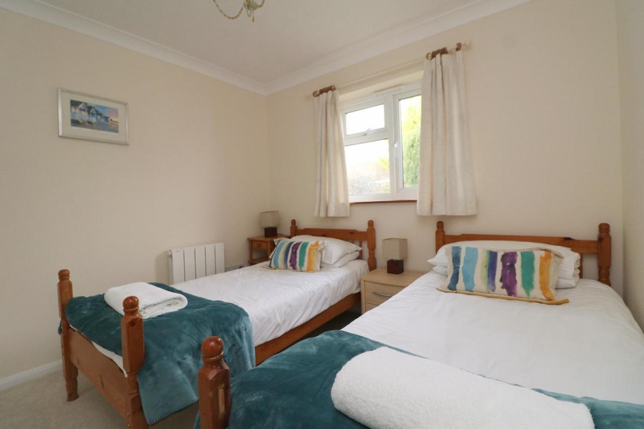 Holiday Bungalow, Short Drive To 7 Beaches! 圣梅尔林 外观 照片